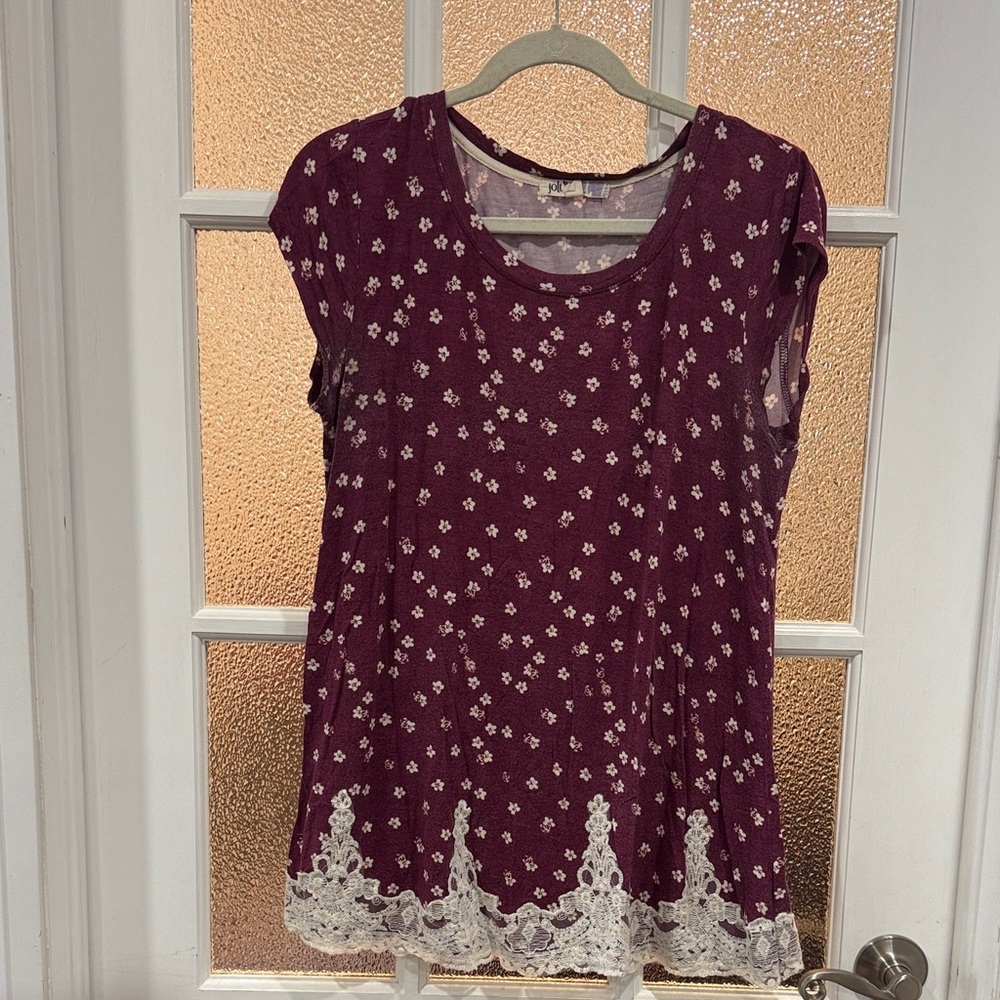 Jolt Burgundy Floral Lace Blouse